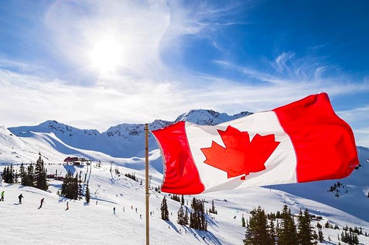 Can You Go Skiing in Canada All Year Round?